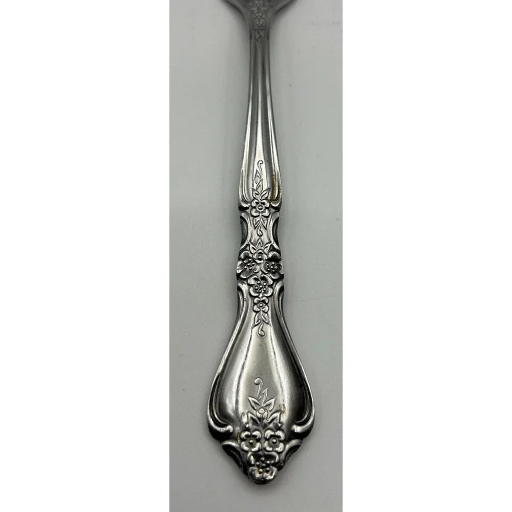 Set of 4 Oneida Distinction Deluxe KENNETT SQUARE Stainless Forks